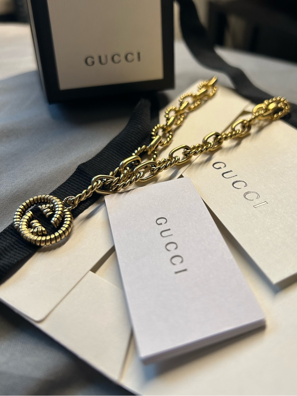 Gucci Interlocking Rope "GG" Bracelet - Picture 4 of 10